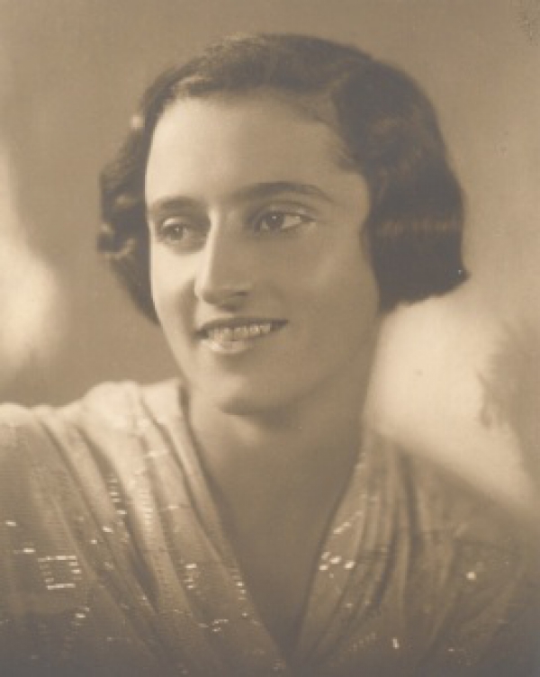 Zlata, c.1933